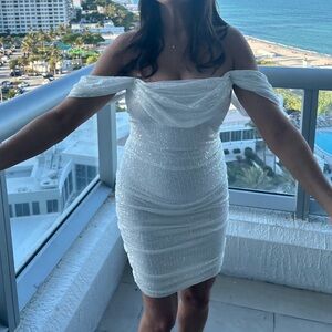 Bachelorette/White Dress